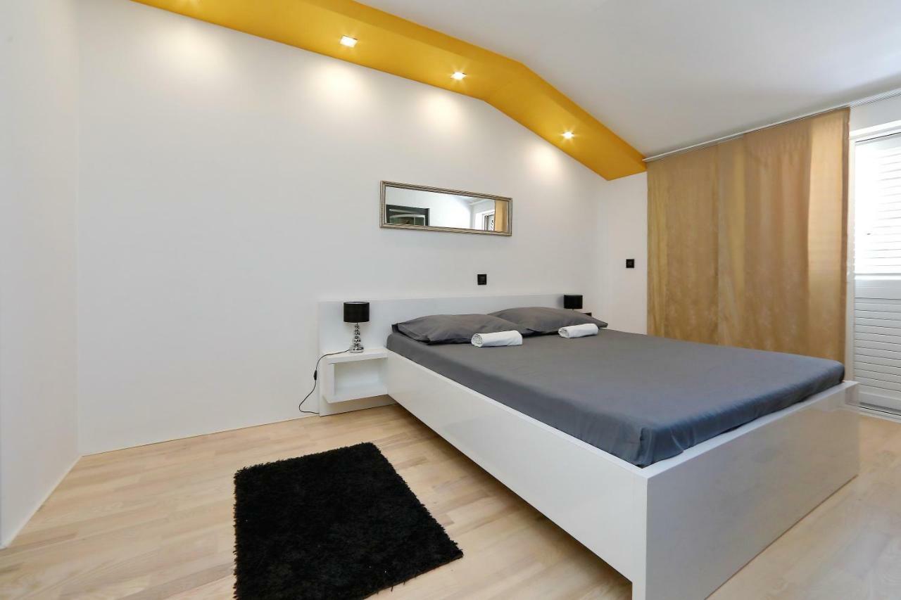 Apartments Neli Bibinje Bagian luar foto